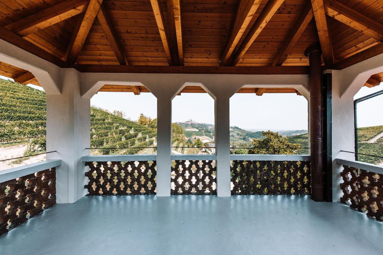 La Cascina // Valfaccenda Panzió Canale Kültér fotó