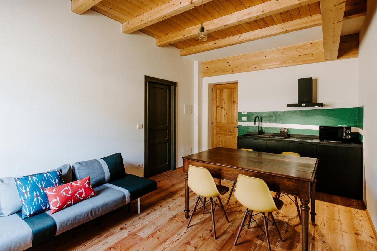 La Cascina // Valfaccenda Panzió Canale Kültér fotó